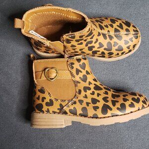Carter's Girls Boots Brown with Black Hearts Size 9M